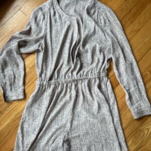 LOFT Light Gray Printed Long-Sleeve Elastic-Waist Jumpsuit